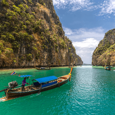 4 Islands Tour with limestone formations and crystal-clear waters in Krabi